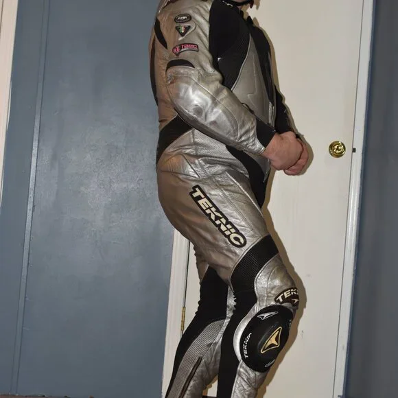 Teknic leather motorcycle suit, kangaroo hide, size US 44 - Picture 4 of 16